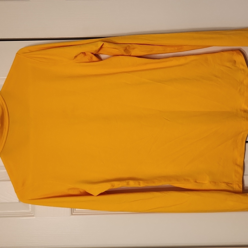 Nike Michigan Yellow Quarter-Zip Pullover - Picture 6 of 9